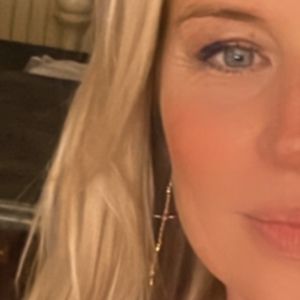 Meet your Posher, Yulia